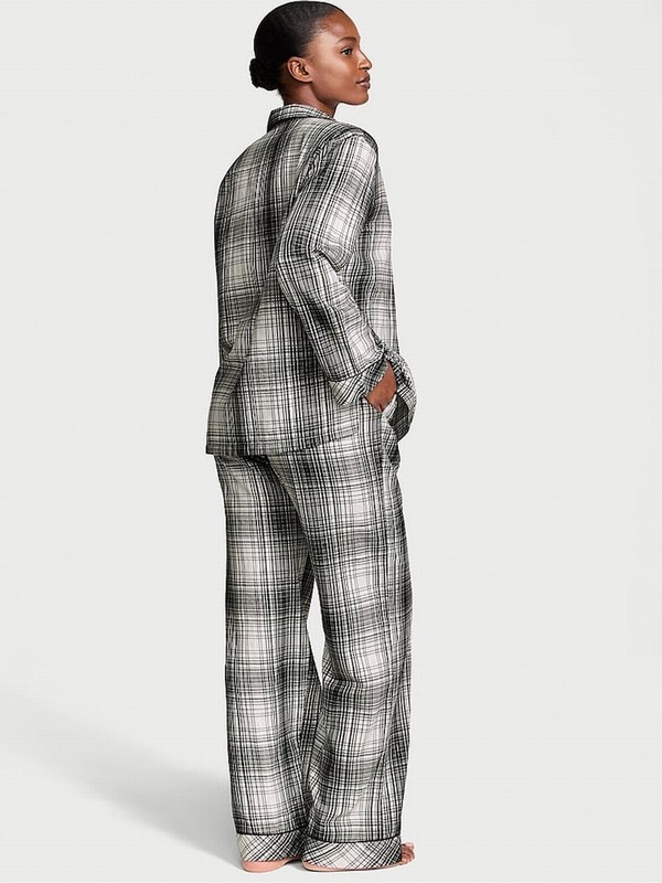 Black / White Victoria Secret Plaid Flannel Long Nightwear | RCBKM6817