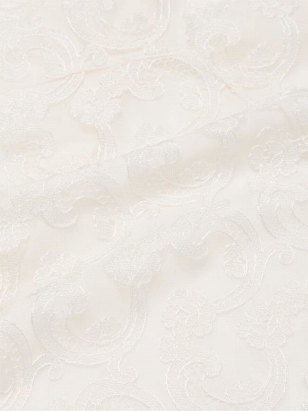 White Victoria Secret Flowering Vines Broderieing Slip Nightwear | QGWAE2806