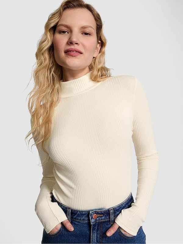 White Victoria Secret Shell Ribbed Mock Neck Long Sleeve T Shirts | XBQIL6597